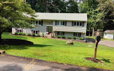 Photo of Dave H.'s yard after getting lawn care in Ozone Park, NY