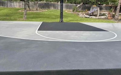 Photo of Robert L.'s yard after getting lawn care in Poteet, TX