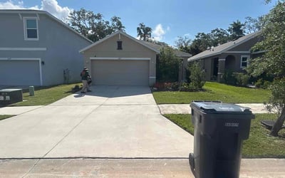 Photo of Melissa H.'s yard after getting lawn care in Apopka, FL