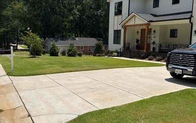 Photo of Alanna U.'s yard after getting lawn care in Marysville, OH