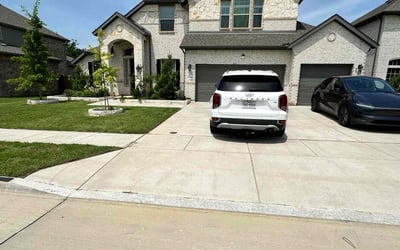 Photo of Menika B.'s yard after getting lawn care in Ankeny, IA