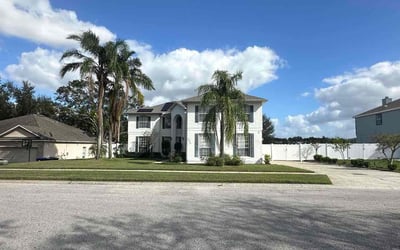 Photo of Judy N.'s yard after getting lawn care in Hunters Creek, FL