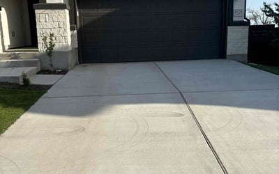 Photo of Brenda A.'s yard after getting lawn care in Bellflower, CA