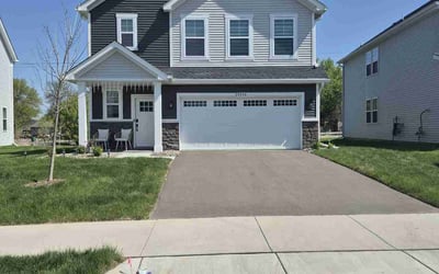 Photo of Deborah H.'s yard after getting lawn care in Matteson, IL