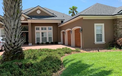 Photo of Tamia B.'s yard after getting lawn care in Holly Hill, FL