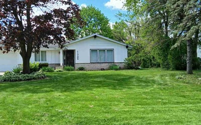 Photo of Heather M.'s yard after getting lawn care in Franklin, WI