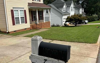 Photo of Justin A.'s yard after getting lawn care in Mauldin, SC