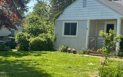 Photo of Lino S.'s yard after getting lawn care in Princeton, NJ