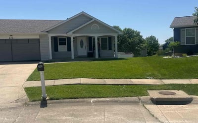 Photo of Torri E.'s yard after getting lawn care in Little Rock, AR