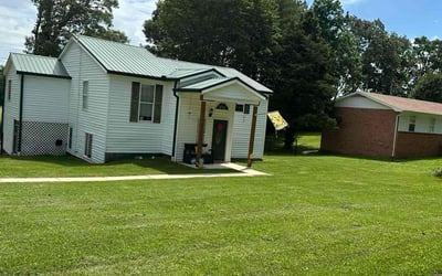 Photo of Erin F.'s yard after getting lawn care in Parrish, FL