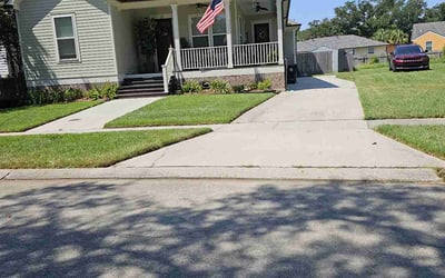 Photo of Jeremy I.'s yard after getting lawn care in Covington, LA