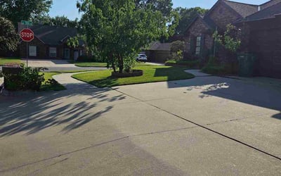 Photo of Allen K.'s yard after getting lawn care in Yukon, OK