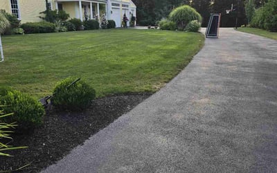 Photo of Drew W.'s yard after getting lawn care in Philadelphia, PA