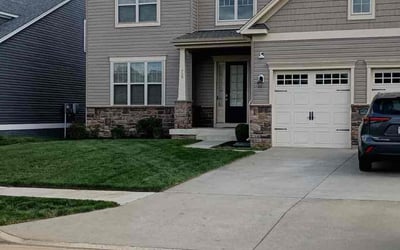 Photo of Christine B.'s yard after getting lawn care in Dale City, VA