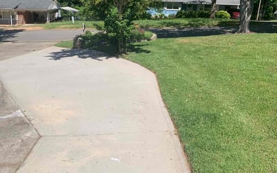 Photo of Kelsie D.'s yard after getting lawn care in Gastonia, NC
