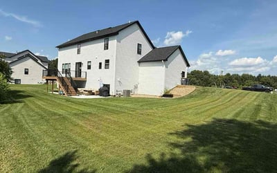 Photo of Kawana C.'s yard after getting lawn care in Palm Coast, FL