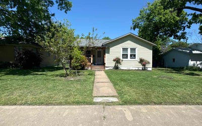 Photo of Marie S.'s yard after getting lawn care in Bensalem, PA