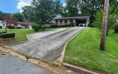 Photo of Javel F.'s yard after getting lawn care in Fayetteville, NC
