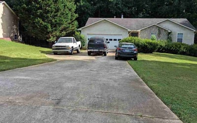 Photo of Callia J.'s yard after getting lawn care in Hampton, GA