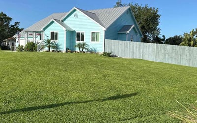 Photo of Anita L.'s yard after getting lawn care in Fort Myers Beach, FL