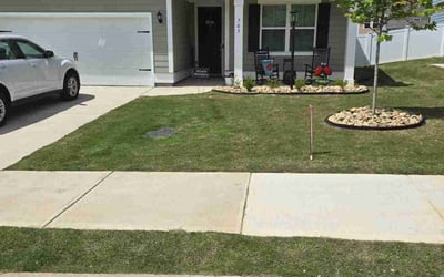 Photo of Nora L.'s yard after getting lawn care in Pickens, SC