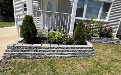 Photo of Tony T.'s yard after getting lawn care in Staten Island, NY