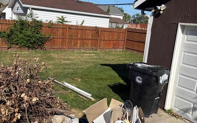 Photo of Janice T.'s yard after getting lawn care in Cutler Bay, FL