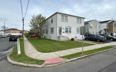 Photo of Jennifer E.'s yard after getting lawn care in Carteret, NJ