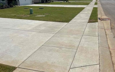 Photo of Ivan M.'s yard after getting lawn care in Horn Lake, MS