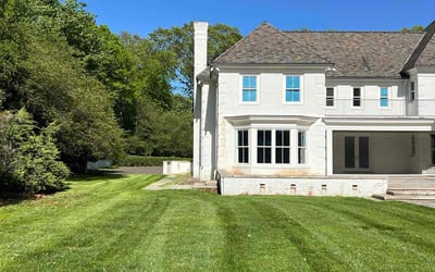 Photo of Twyla J.'s yard after getting lawn care in Youngstown, OH