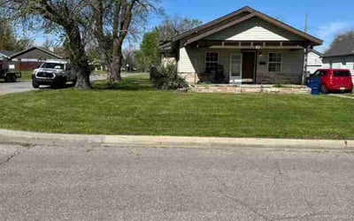 Photo of Lisa S.'s yard after getting lawn care in Wagoner, OK