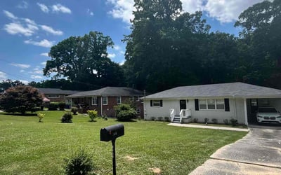 Photo of Devon H.'s yard after getting lawn care in Owensboro, KY