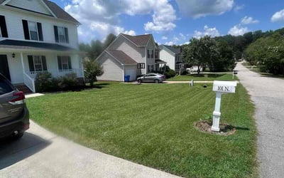 Photo of Mariana S.'s yard after getting lawn care in Haltom City, TX