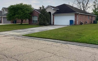 Photo of Jason S.'s yard after getting lawn care in Port Allen, LA