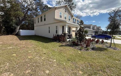 Photo of Geraldine V.'s yard after getting lawn care in Los Banos, CA