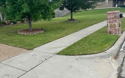 Photo of Evanna K.'s yard after getting lawn care in Sandy, OR