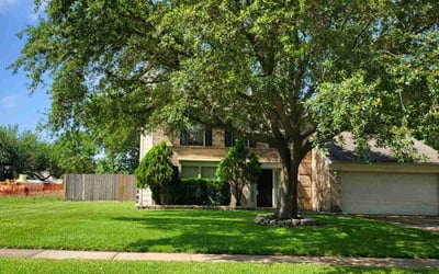 Photo of Stephanie A.'s yard after getting lawn care in Winter Haven, FL