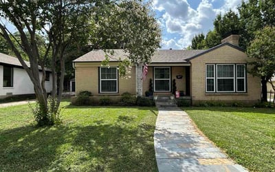Photo of Rebecca T.'s yard after getting lawn care in The Villages, FL