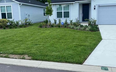 Photo of Linda B.'s yard after getting lawn care in North Canton, OH