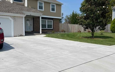 Photo of Jaynice D.'s yard after getting lawn care in New Castle, DE