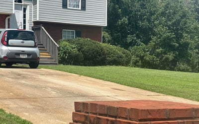 Photo of Ebony J.'s yard after getting lawn care in Batavia, OH