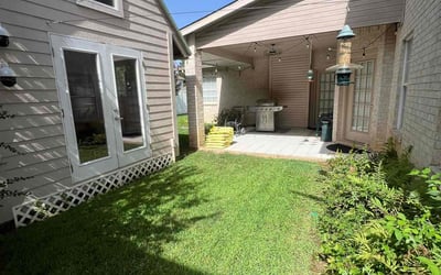 Photo of Debbie D.'s yard after getting lawn care in Porterville, CA