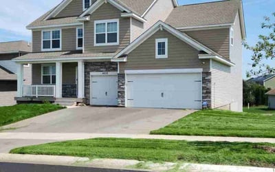 Photo of Vicki R.'s yard after getting tree care in Chaska, MN