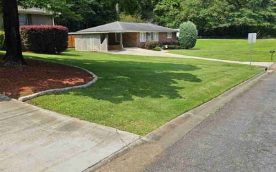 Photo of Lukasz G.'s yard after getting lawn care in Belton, TX