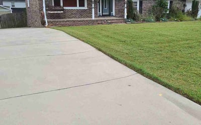Photo of Jason P.'s yard after getting lawn care in Colonial Heights, VA