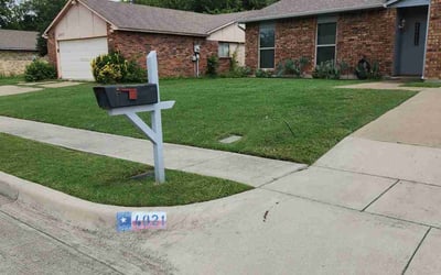 Photo of Joane M.'s yard after getting lawn care in Montgomery, IL