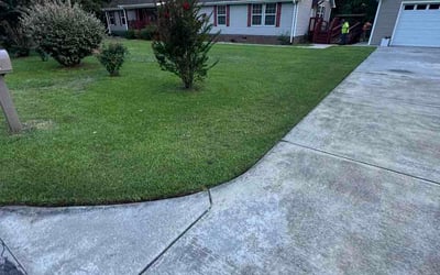 Photo of Darrell D.'s yard after getting lawn care in Murrysville, PA
