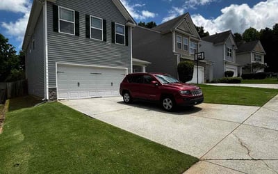 Photo of Paul P.'s yard after getting lawn care in Hampton, VA