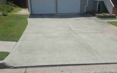 Photo of Harry M.'s yard after getting lawn care in Lawrenceville, GA