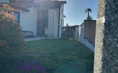 Photo of Tori M.'s yard after getting lawn care in South Pasadena, CA